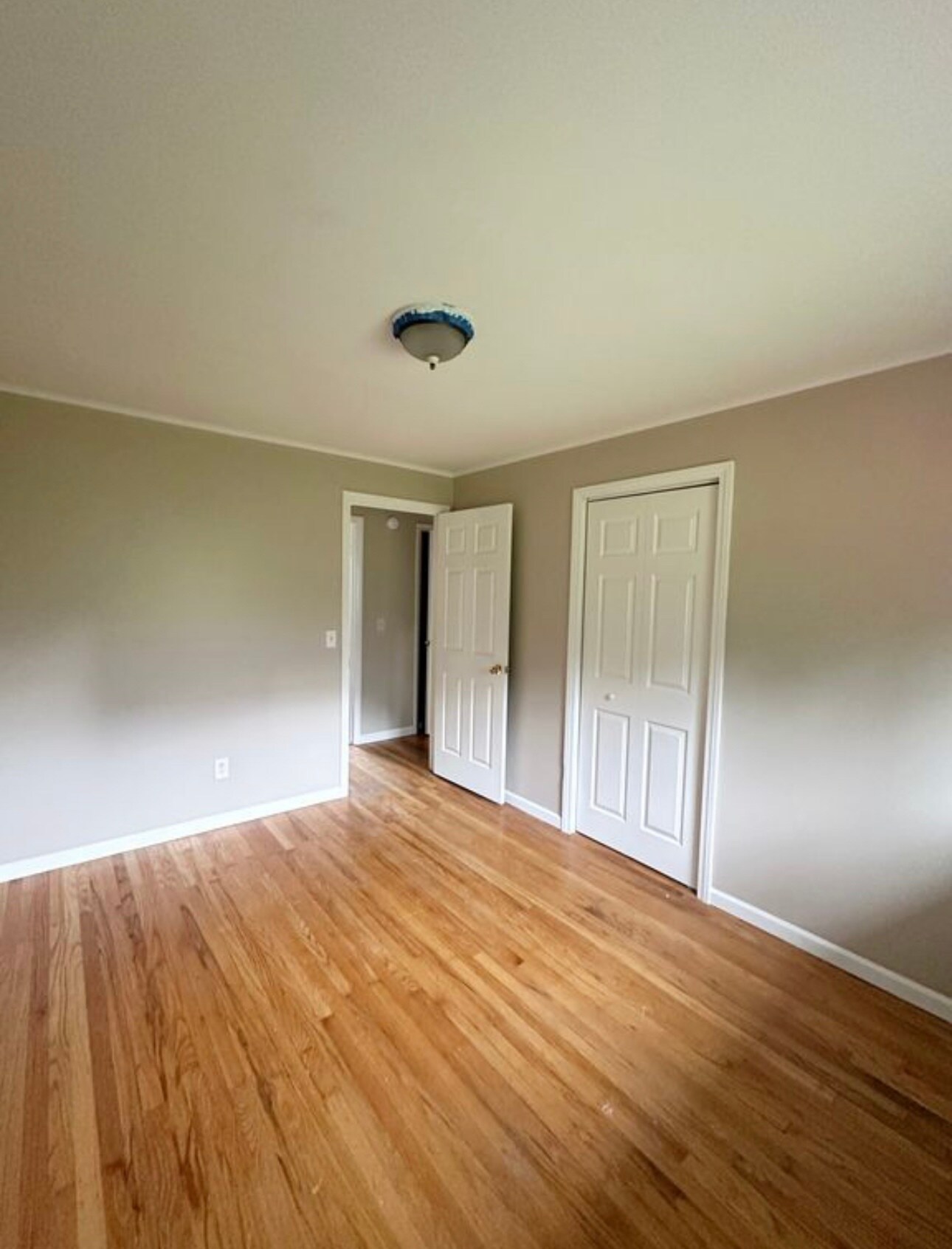 Building Photo - 40 Brandywine Ter