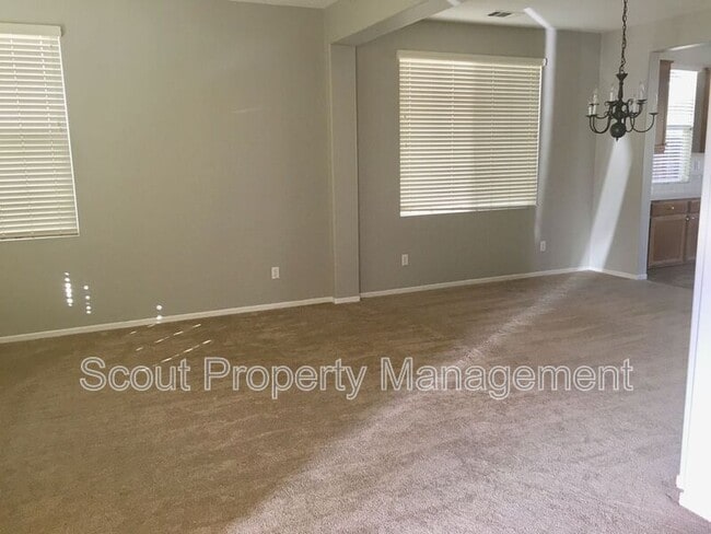 Building Photo - 32086 Orange Blossom Dr