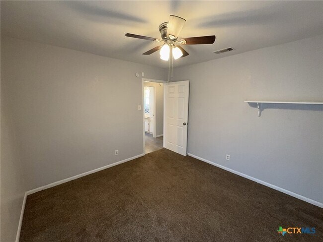 Building Photo - 1704 Big Bend Dr