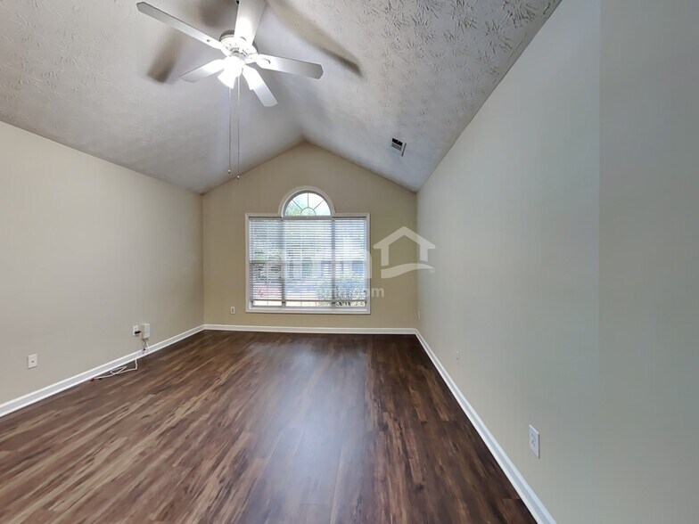 Building Photo - 3270 Hampton Trace Ct