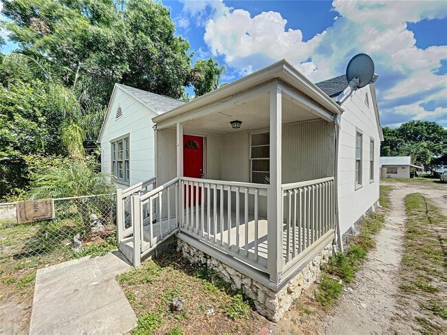 Building Photo - 2938 Avenue G NW