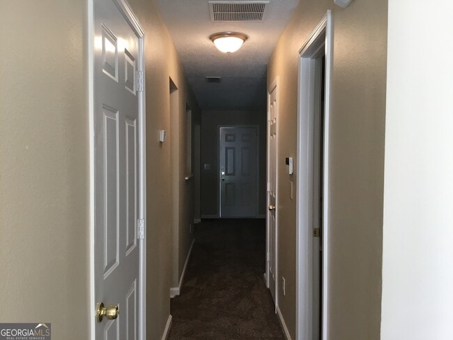Building Photo - 4132 Ravenwood Ct