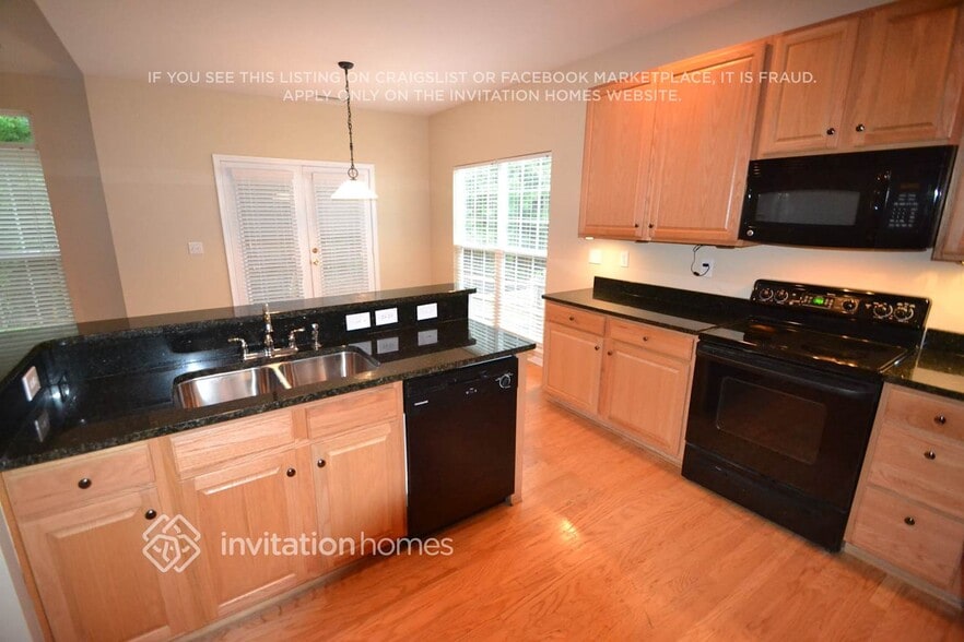 Building Photo - 11806 Kennon Ridge Ln