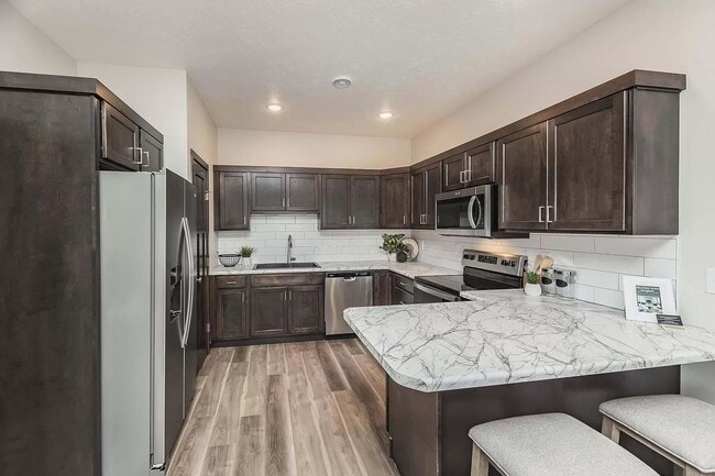 Building Photo - Beautiful new construction 3 bed/2.5 bath townhome