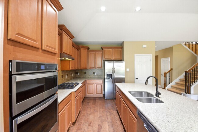 Building Photo - 11119 Hayden Falls Dr