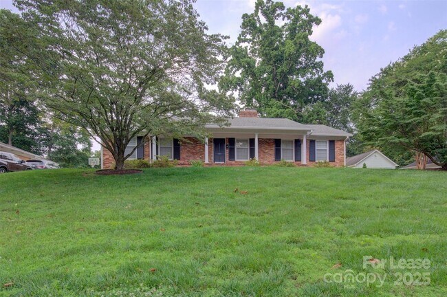 Building Photo - 4901 Gaynor Rd