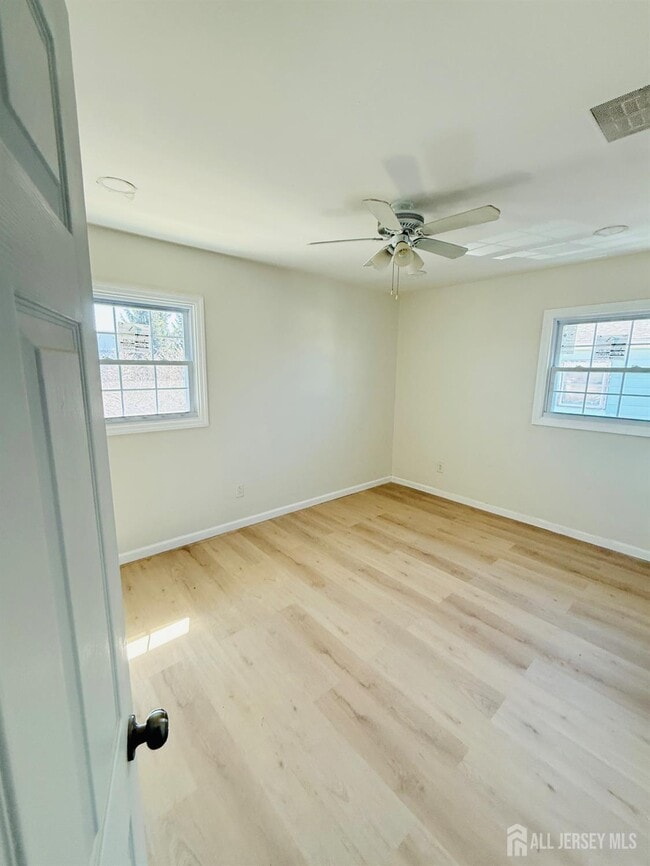 Building Photo - 54 Bergen St