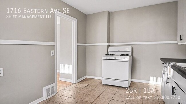 Building Photo - 1716 Eastern Ave SE