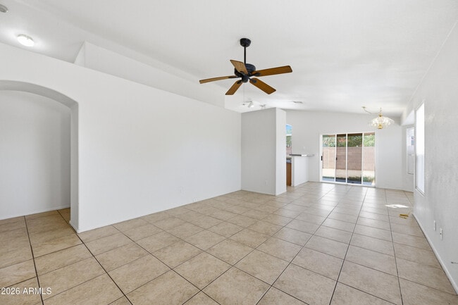 Building Photo - 14609 S 47th Pl
