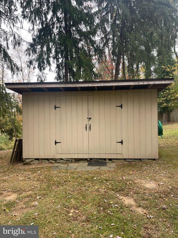 Building Photo - 54 War Trophy Ln