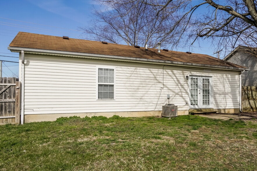 Building Photo - 6304 Price Ln Rd
