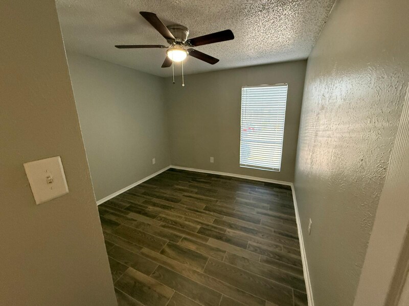 Building Photo - 3203 W Walnut Hill Ln