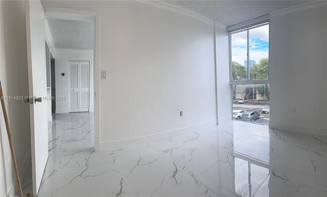 Building Photo - 7125 NW 186th St