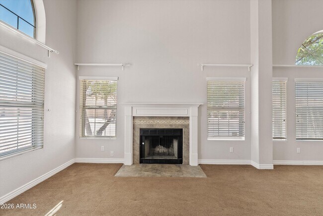 Building Photo - 1300 N Sycamore Ct