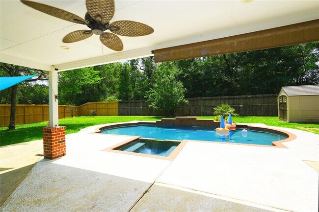 Primary Photo - 135 Fairwind Trail Dr