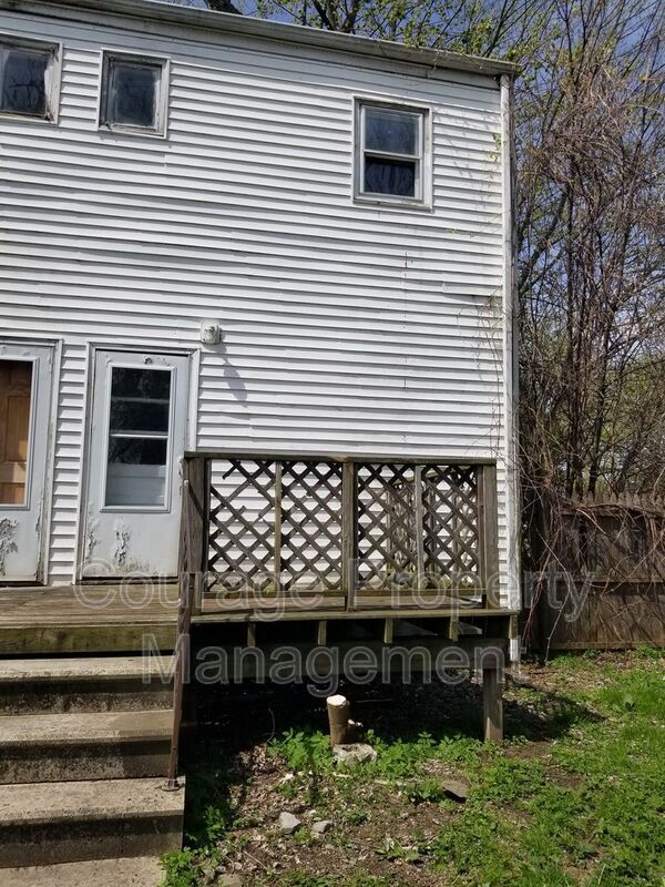 Building Photo - 109 Chestnut St