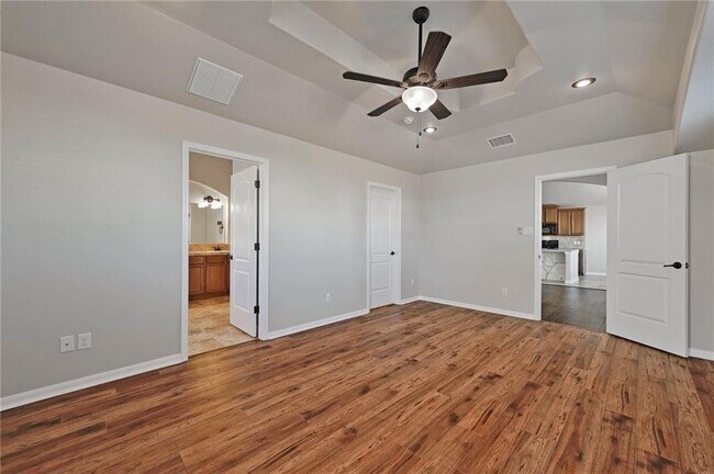 Building Photo - 119 Legends of Hutto Tr