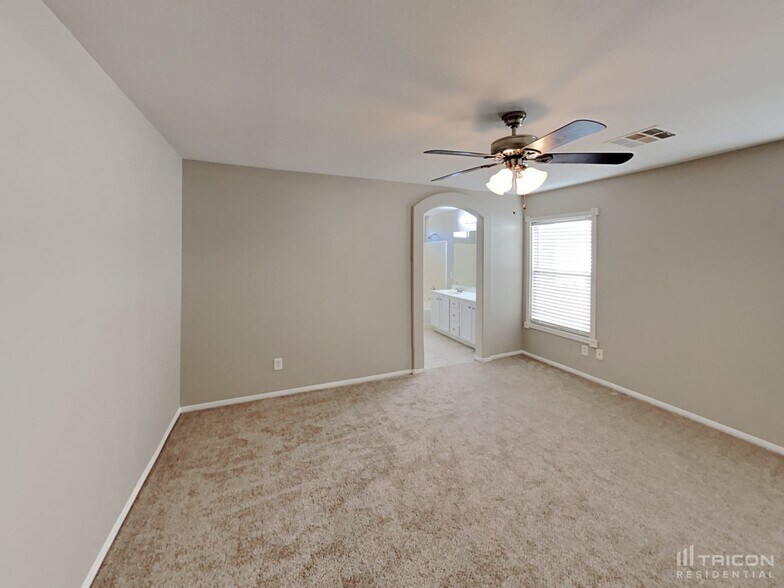 Building Photo - 2741 Mossy Oaks Ln