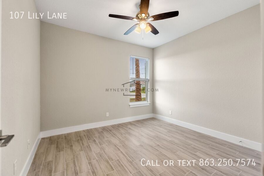 Building Photo - 107 Lily Ln