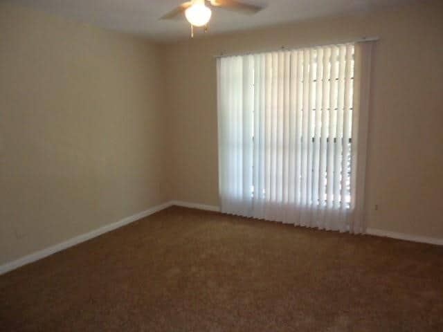 Building Photo - 12500 Sandpiper Dr