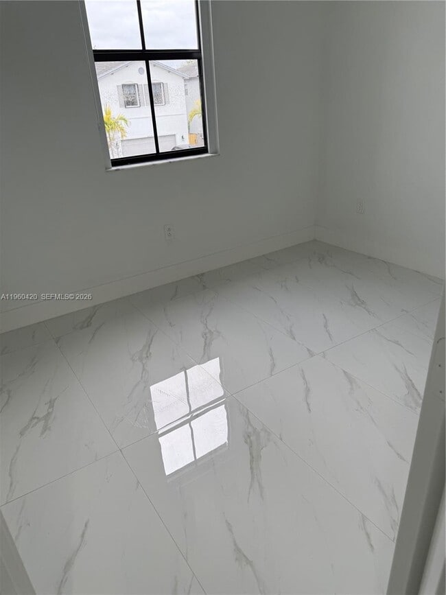 Building Photo - 28519 SW 134th Ct