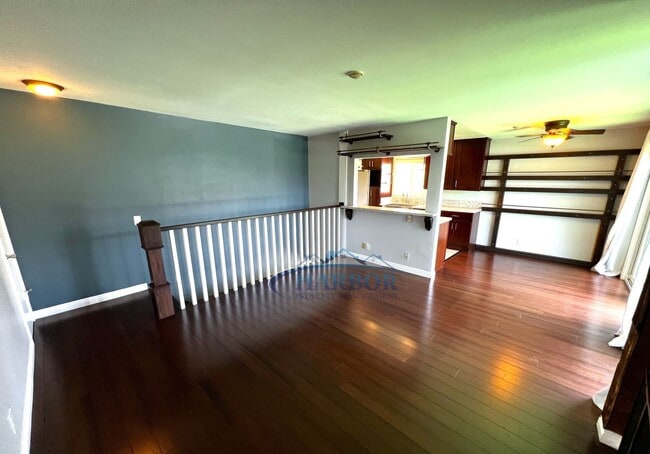 Building Photo - Charming 2-Bed 2-Bath with Private Deck & ...
