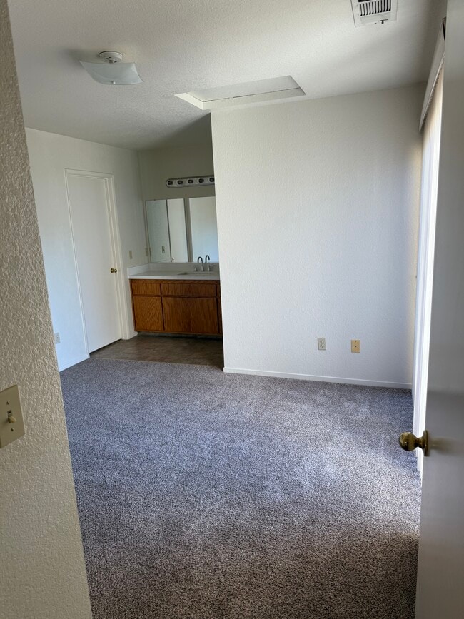 Building Photo - 3677 Tuscany Pl
