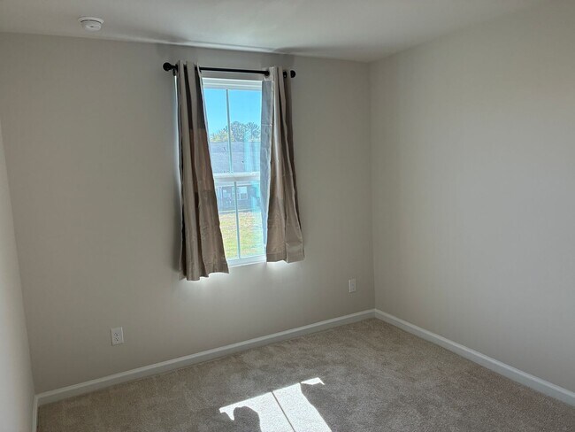 Building Photo - New Construction -3 Bedroom, 2.5 Bathroom Townhouse in  Anderson Farm Townhomes  Calabash