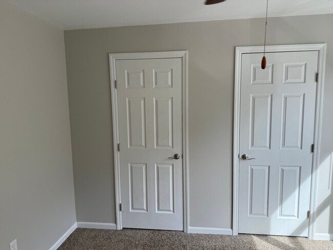 Building Photo - 39 19th St