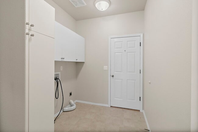 Building Photo - 10460 W Achillea St