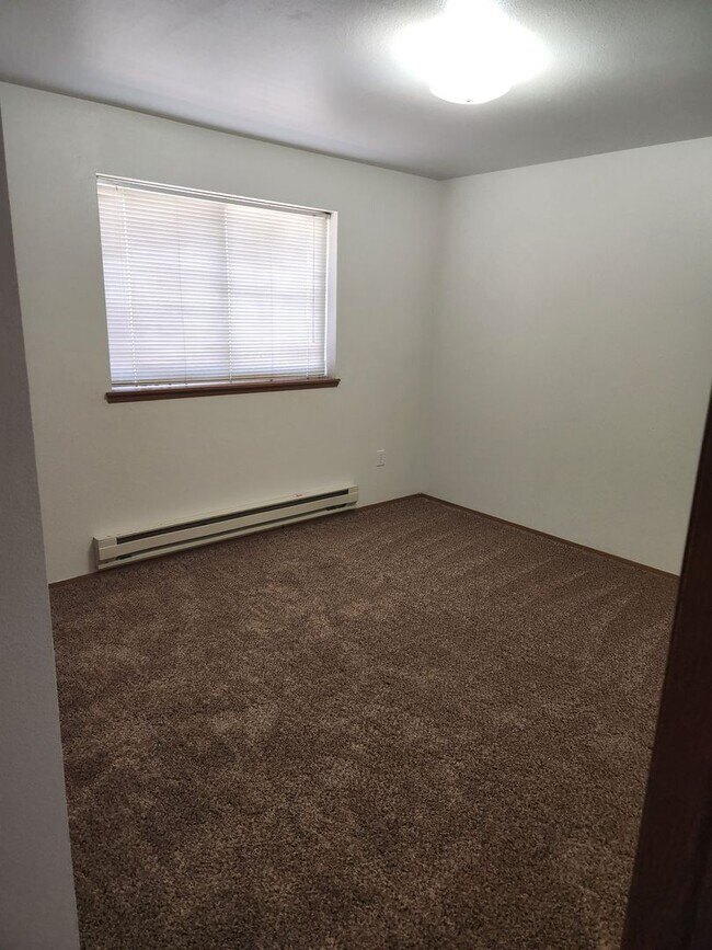 Building Photo - c1617