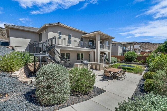 Building Photo - 2792 S 3250 W