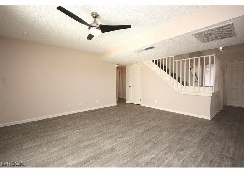 Building Photo - 7165 Bridgeview Ave