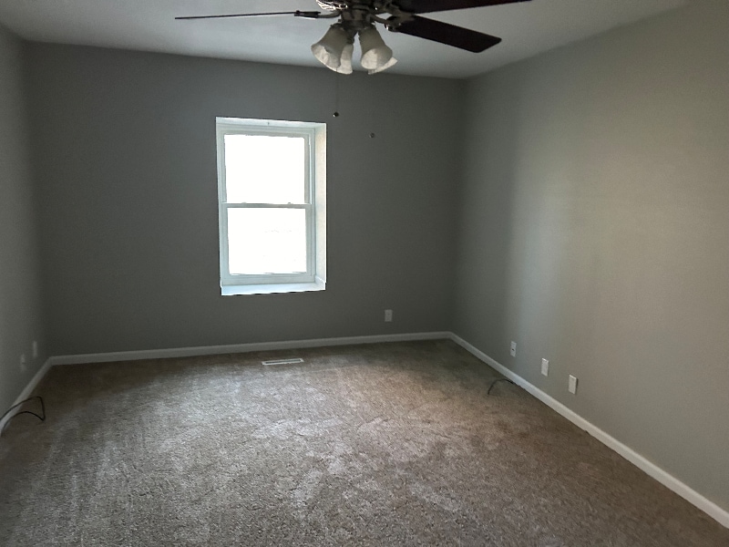 Building Photo - 1618 Pat Dr