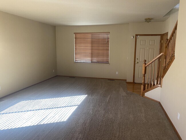 Building Photo - 12140 S Grass River Ct