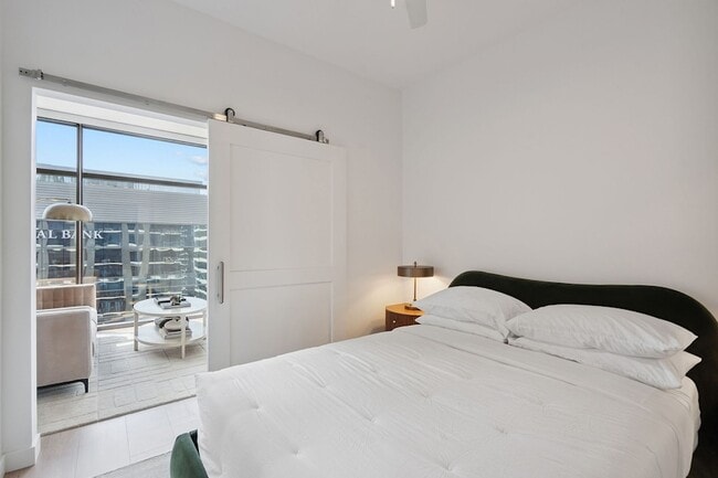 Building Photo - 1212 Demonbreun St