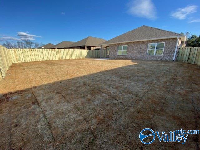 Building Photo - 110 Pointe Haven Ct