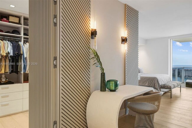 Building Photo - 400 Alton Rd