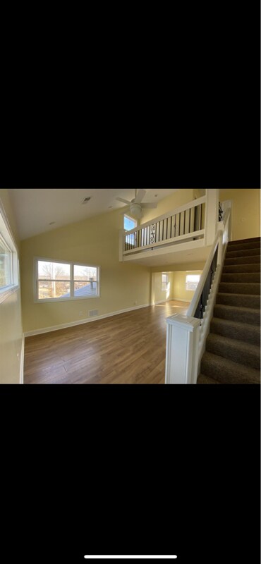 Building Photo - 3731 E 9th St