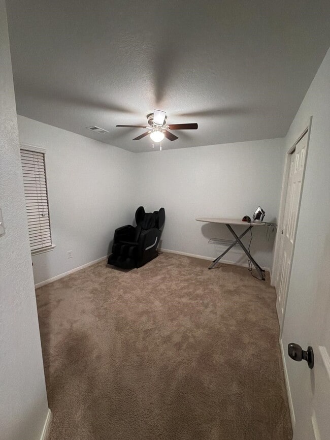 Building Photo - 2623 Hunters Side Trl