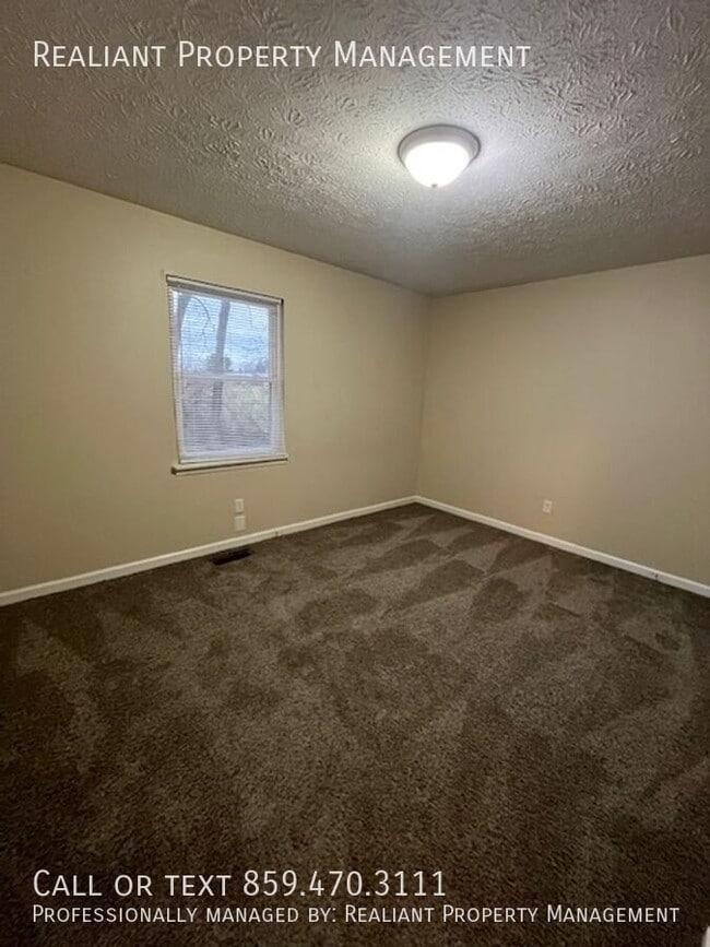 Building Photo - 229 Shreveport Dr