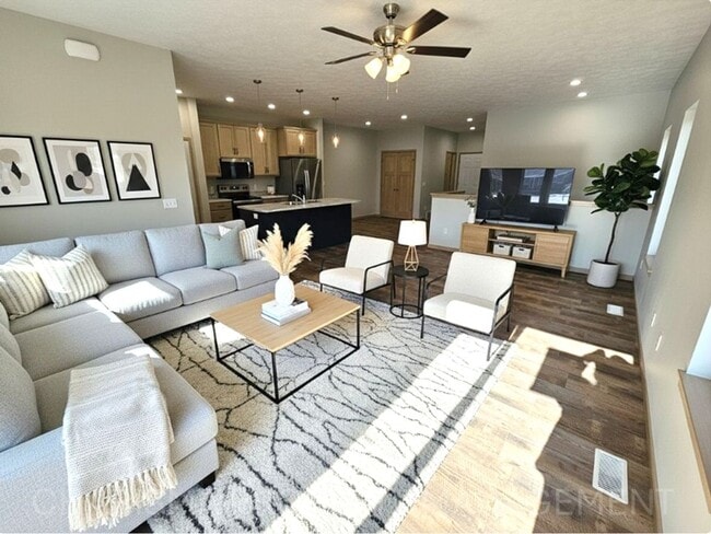 Primary Photo - Tunis Drive Townhomes