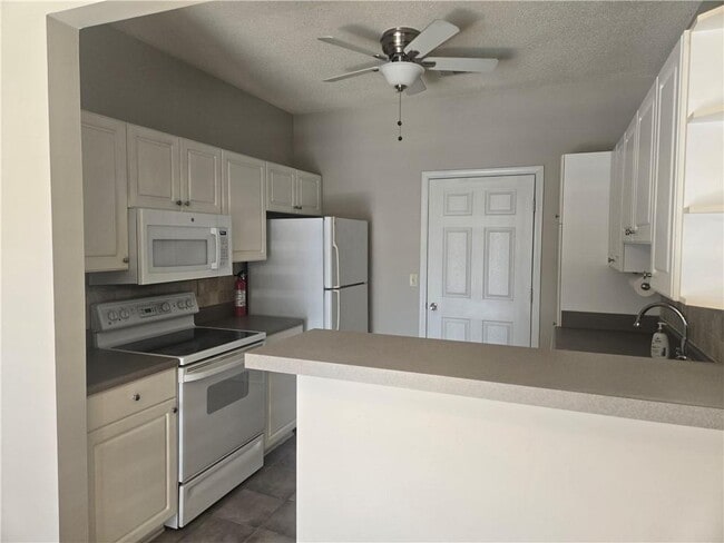 Building Photo - 1114 Woodland Ln