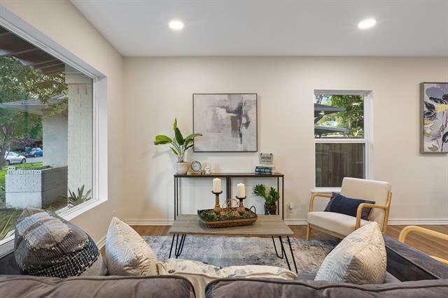 Building Photo - 10230 Newcombe Dr