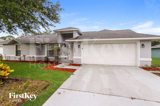 Building Photo - 1253 Giralda Cir NW