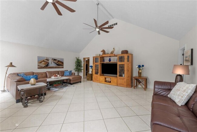 Building Photo - 1061 GA-92