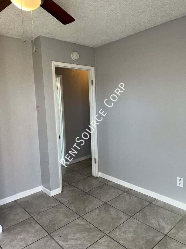 Building Photo - 38728 17th St E