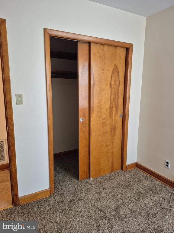 Building Photo - 4866 Trento Ave