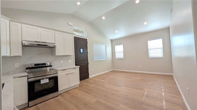 Building Photo - 913 Durango Ct
