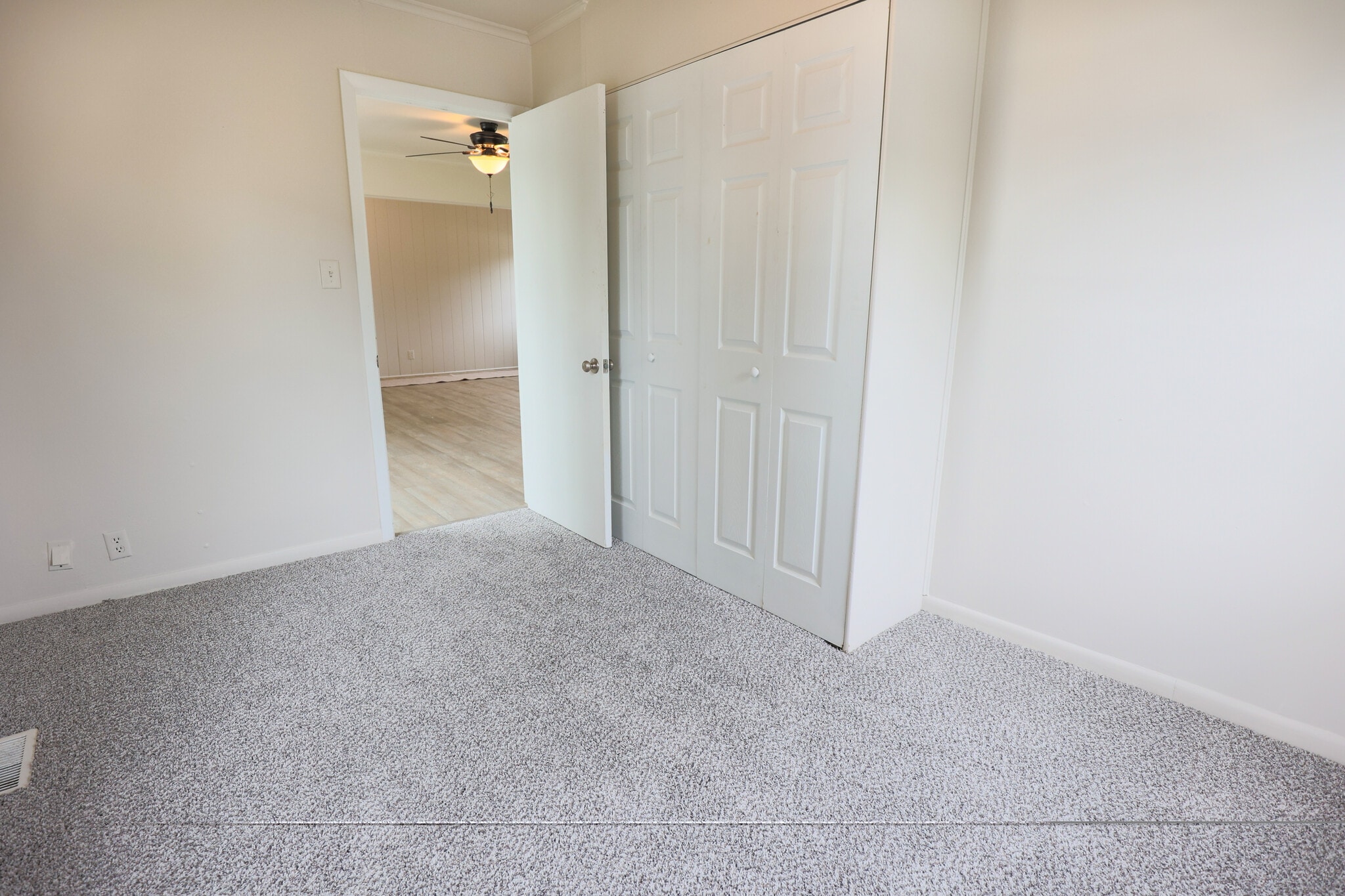 Building Photo - 528 N Cogswell Dr